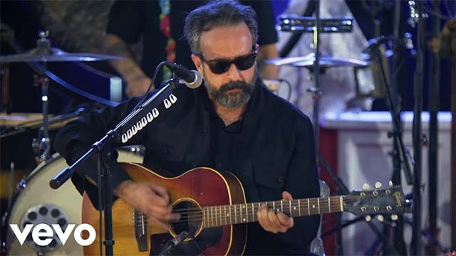 Video músical Molotov: Gimme tha power, edición Alo Briones